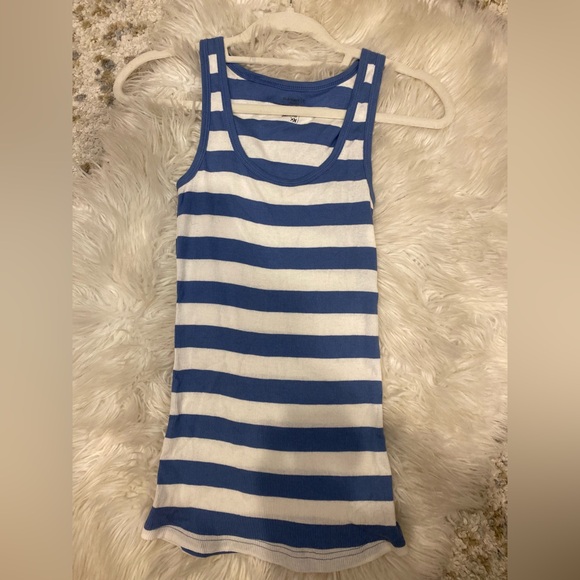 Small blue and white tank top - Picture 3 of 4